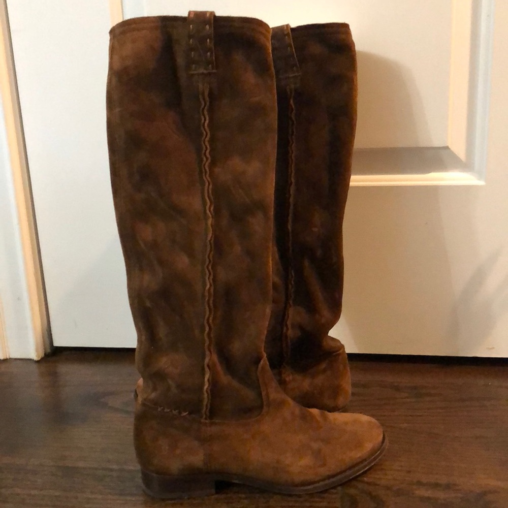 Tan suede barely used Frye boots